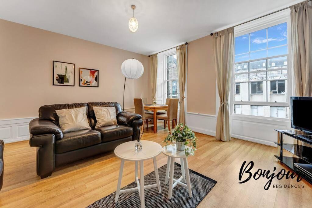 Monge Suite Old Town 2Br-1Ba, Near Royal Mile By Bonjour Residences Edinburgh Exterior foto